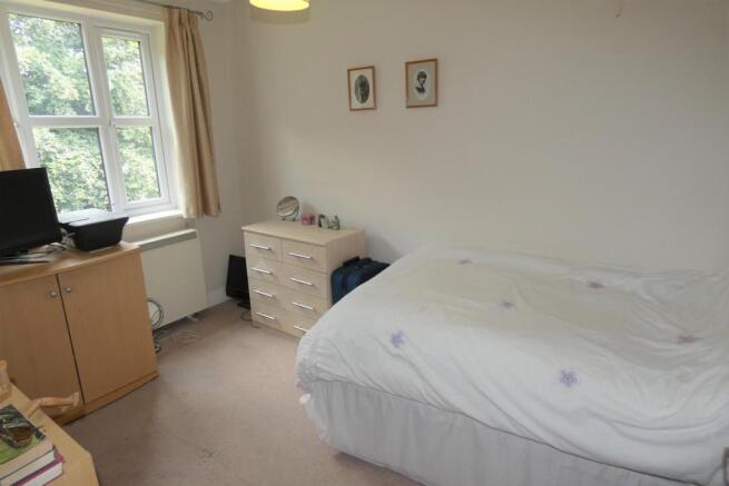 Bedroom.JPG