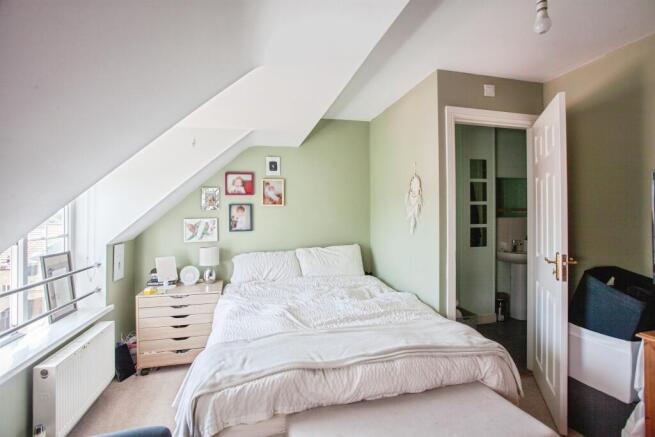 4 bed End of Terrace for sale Image 10