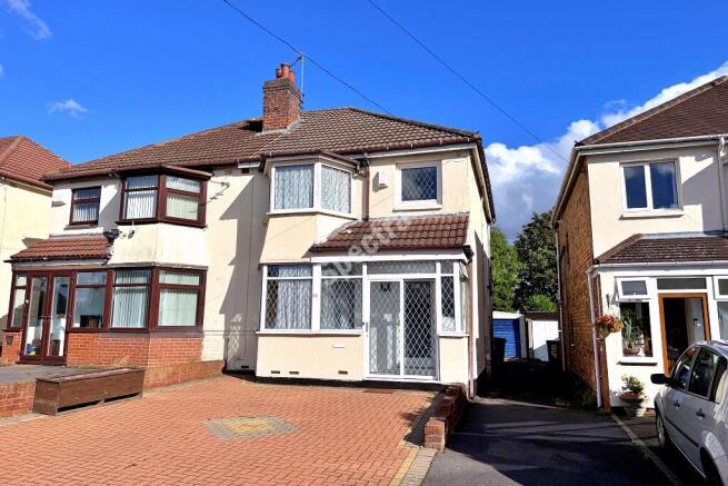 4 bed semi-detached house to rent Green Lane, Gre