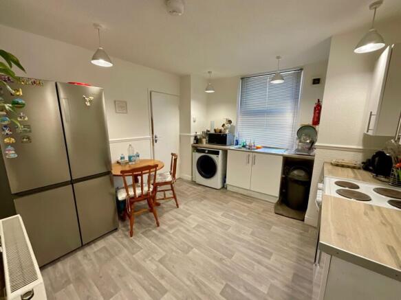 3 bed Block of Apartments for sale Image 4