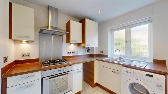 St Julians Mews, 33, Kitchen (2).jpg