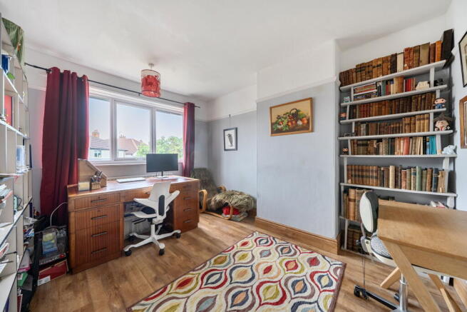 3 bed Semi-Detached for sale Image 12