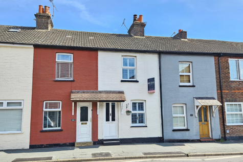 London Road, Sevenoaks, TN13 2UR