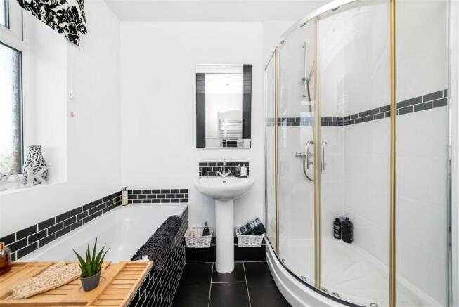HOUSE BATHROOM