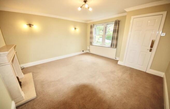 2 bed Detached to rent Image 6