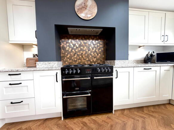 3 bed End of Terrace for sale Image 7