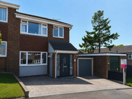 Aintree Road, Royston