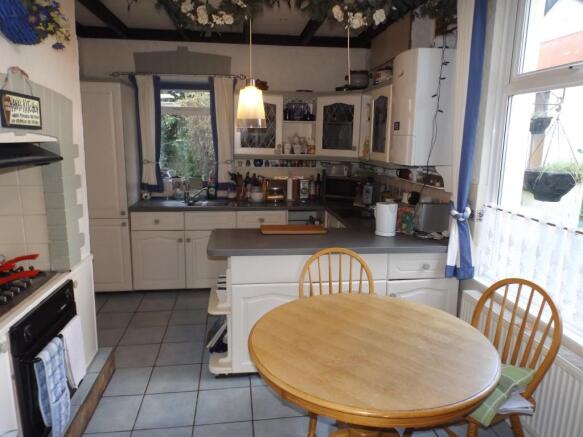 Kitchen/Breakfast Ro