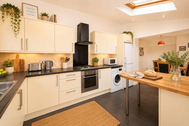 kitchen1.JPG