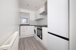 2/2, 248, Clepington Road, Dundee DD3 8BJ