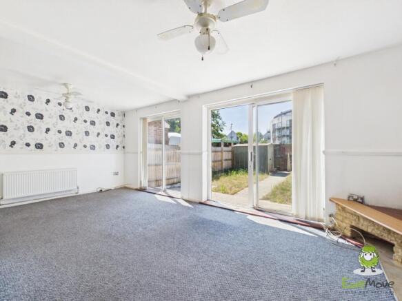 EweMove Estate Agents Basingstoke - Gilbert Close
