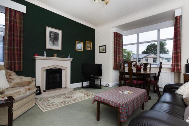 3 bed Detached Bungalow for sale Image 7