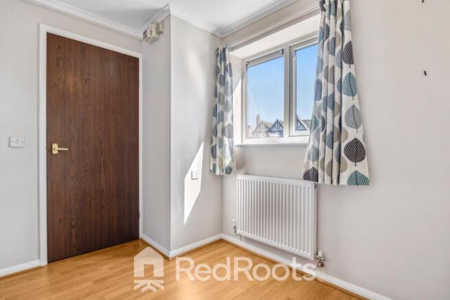 2 bed Chalet for sale Image 8