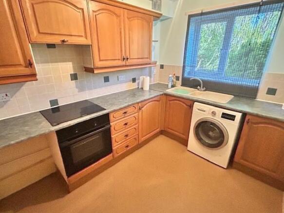 KITCHEN.jpg