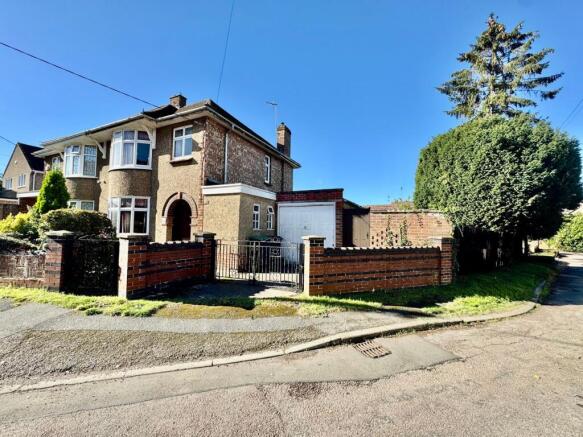 3 Bedroom Semi-Detached in NN10 8JE