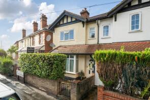 44, Arnold Road, Woking GU21 5JU