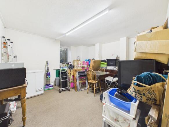 4 bed Terraced for sale Image 9