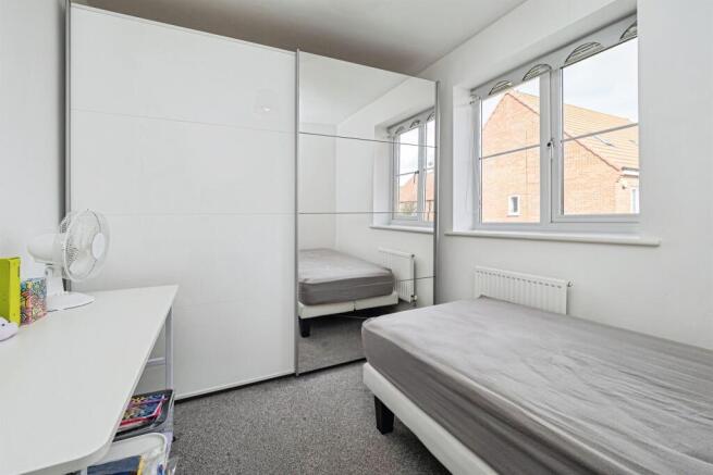 3 bed Detached for sale Image 11