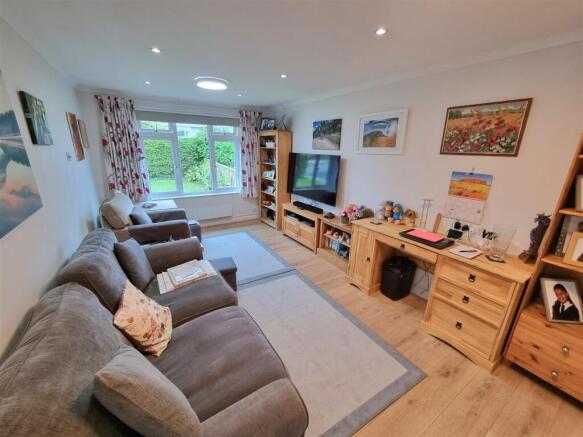 Sitting Room.jpg