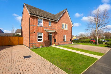 Texan Close, Warton, Preston, PR4