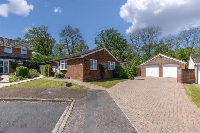 4-bed house on Pevensey Grove, Flitwick, Bedfordshire, MK45, £699,995