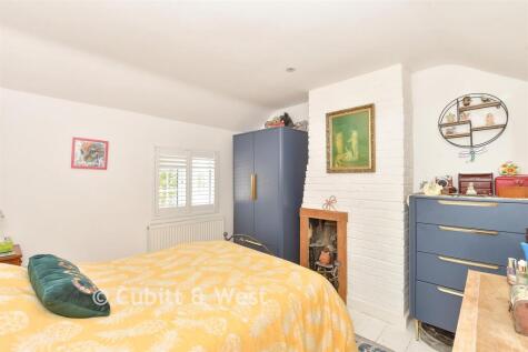 North Row, Uckfield, East Sussex