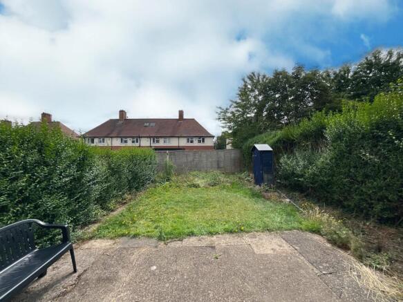 Grindon Crescent, Nottingham, NG6 photo 3