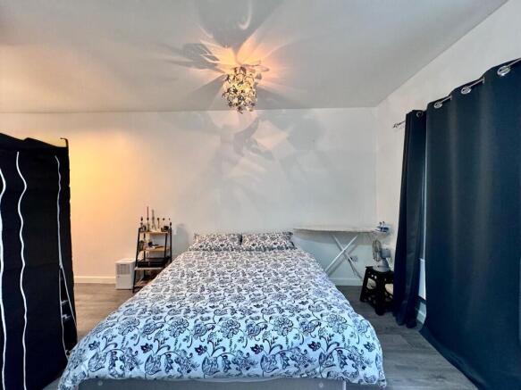 Flat 2 3 Eastcote...