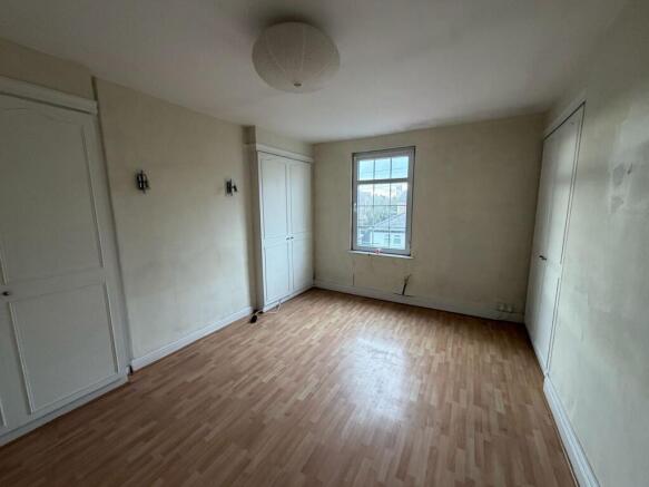 4 bed Terraced for sale Image 8