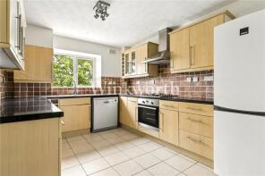65, De Bohun Avenue, London N14 4PZ