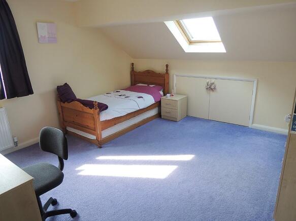 Photo 16