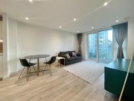 Flat 2, 42 The Shoreline Building, Newnton Close, Hackney, London N4 2GT