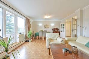 9, 1 Somerset Lodge, Briar Walk, London SW15 6UE
