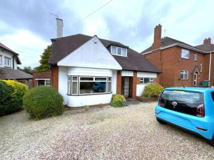 Halesowen Road, Cradley Heath, West Midlands, B64 7JT