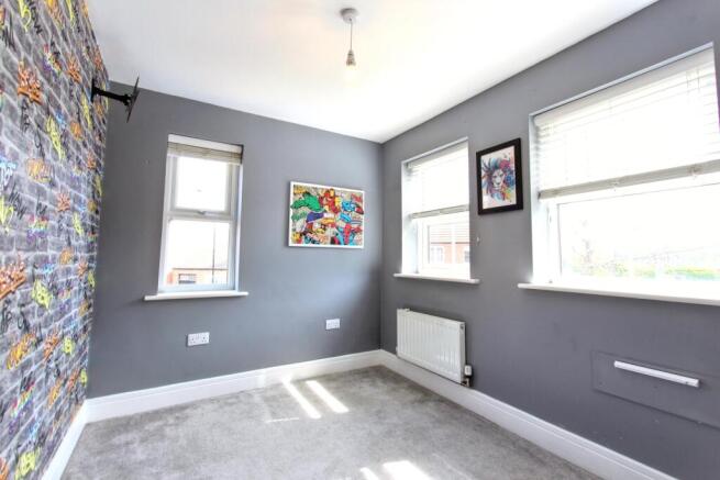 3 bed Detached for sale Image 8