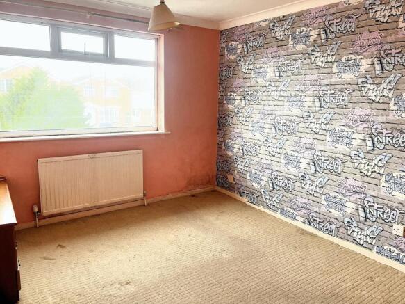 BEDROM ONE