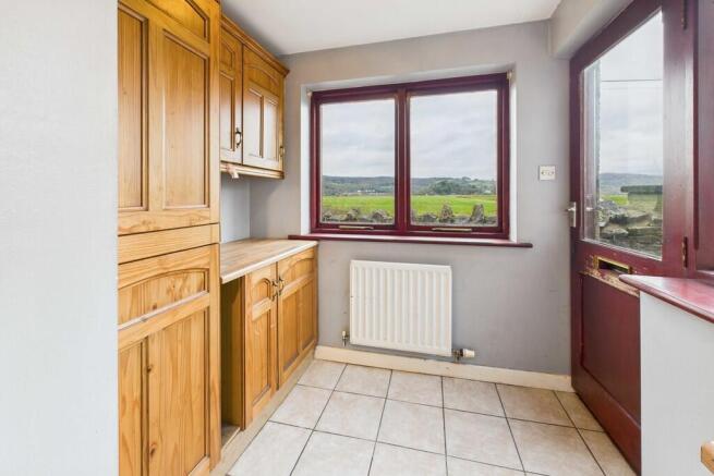 Entrance/Utility ...