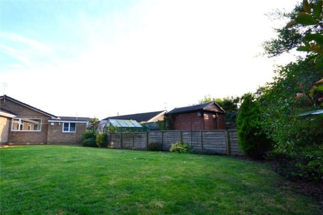 Greenhouse & Sheds