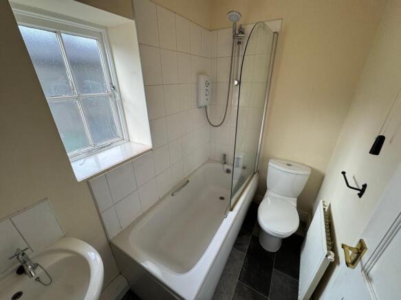 2 bed Terraced for sale Image 9