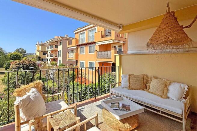 02-port andratx-Stilvolles Appartement - hochwertig ausgestattet und fußlaeufig zum Hafen-kaufen-terrasse