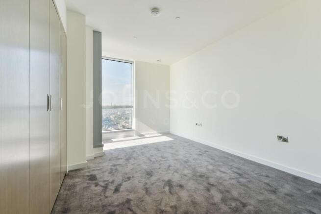 Charrington Tower, E14 photo 4