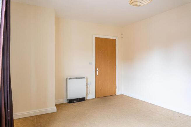 2 bed Apartment to rent Image 5