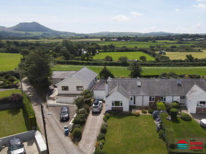 Bryncyttyn Estate, Morfa Nefyn, LL53