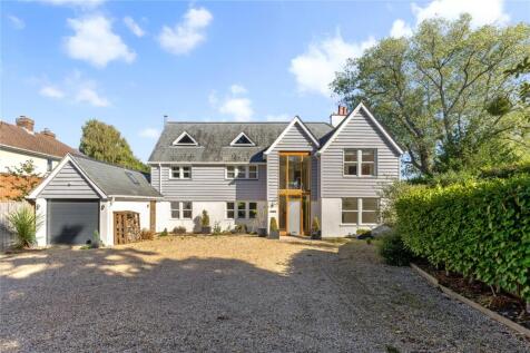 Lower Pennington Lane, Pennington, Lymington, Hampshire, SO41