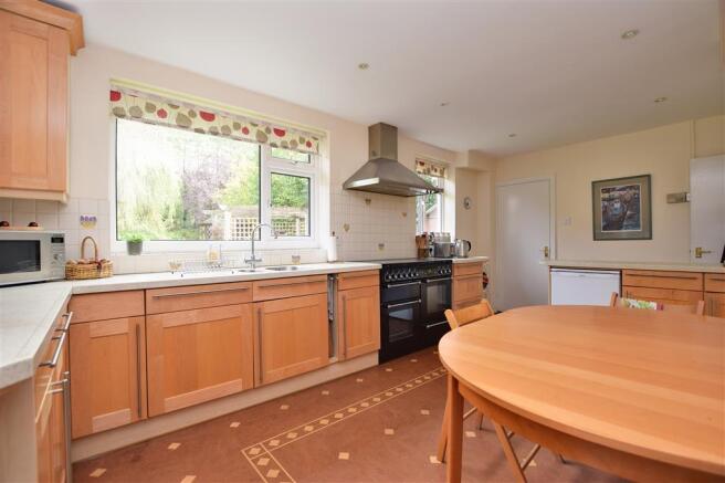 Kitchen/Breakfast Room