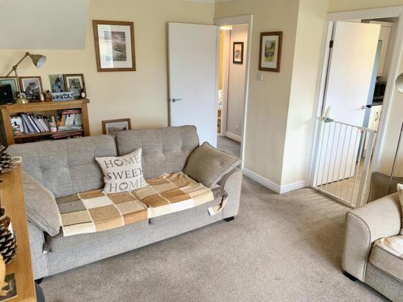 3 bed Semi-Detached Bungalow for sale Image 6