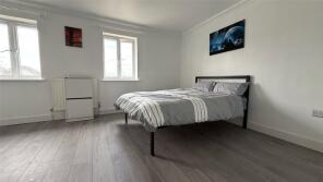 134, Battery Road, London SE28 0JQ