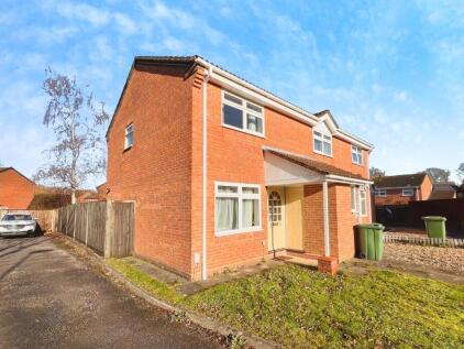Adur Close, West End, Southampton