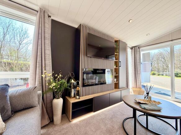 2026 Swift Toronto, Plas Coch Country and Leisure Retreat, Llanfairpwll, Anglesey, LL61 6EJ photo 5