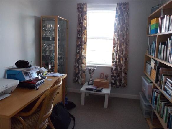 Photo 10